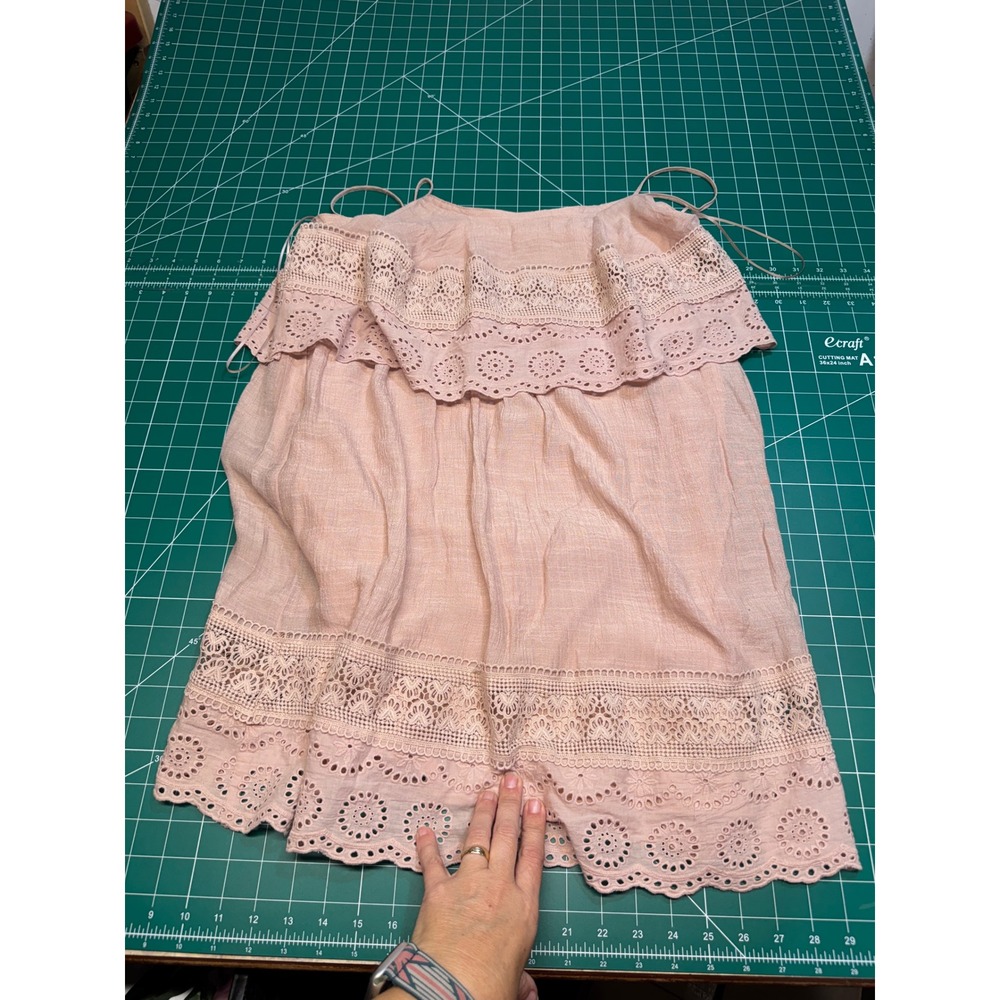 Onetheland Pink Eyelet Lace Ruffle Tiered Boho Tank Top Medium
